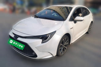 丰田 雷凌 2019款 双擎 1.8H E-CVT运动版 国VI