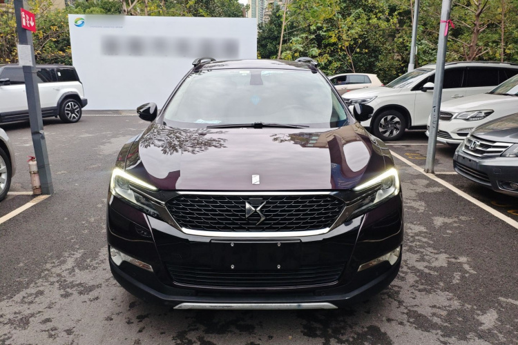 DS 6 2016款 1.6T 豪华版THP160车身外观6001