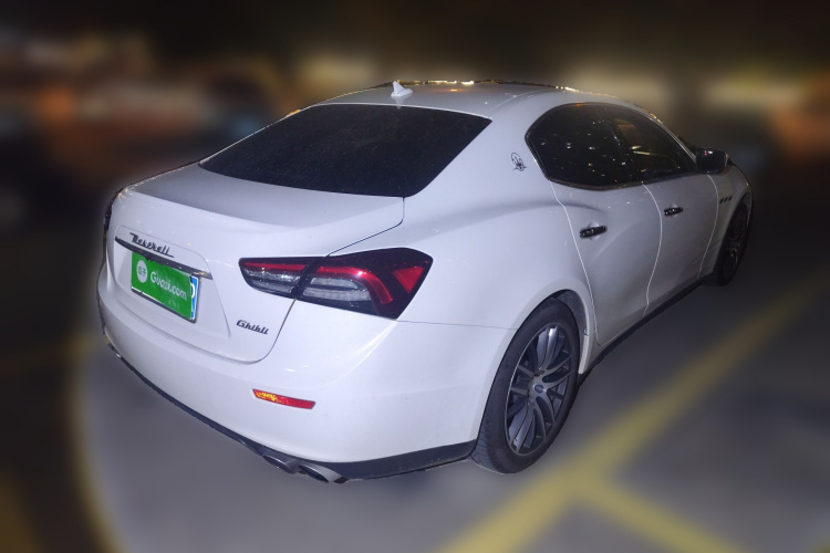 玛莎拉蒂 Ghibli 2014款 3.0T 标准版车身外观6005