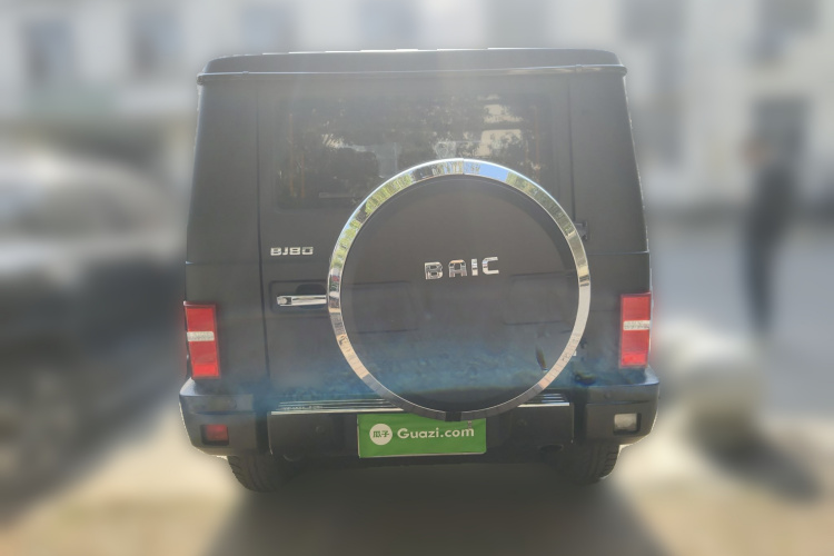 北京BJ80 2017款 2.3T 自动建军90周年纪念版车身外观6