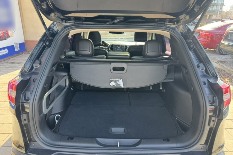 Jeep 自由光 2016款 2.0L 优越版中控内饰7009