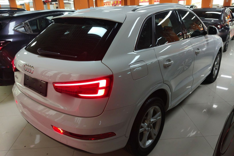 奥迪Q3 2018款 30周年年型 30 TFSI 时尚型车身外观6005