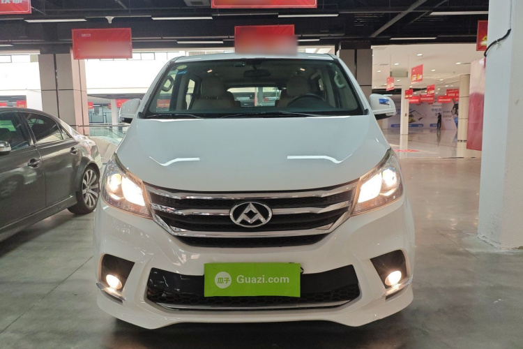 上汽大通MAXUS 大通G10 2018款 PLUS 2.0T 自动智享版车身外观2