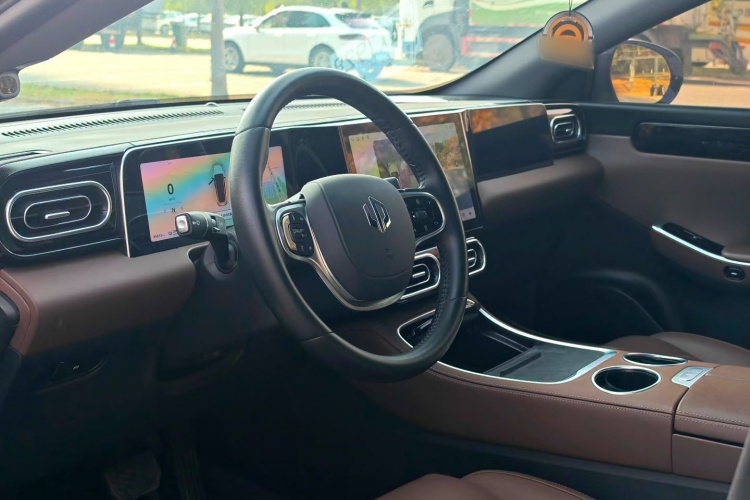 零跑汽车 零跑C01 2023款 525舒享版中控内饰7001