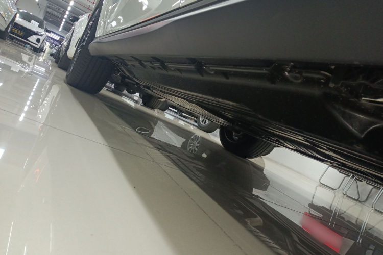 奔驰GLC轿跑 2024款 GLC 260 4MATIC 轿跑SUV局部细节9002