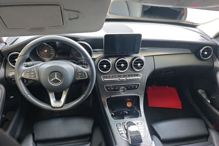 奔驰C级 2016款 C 200 L 运动型中控内饰7002