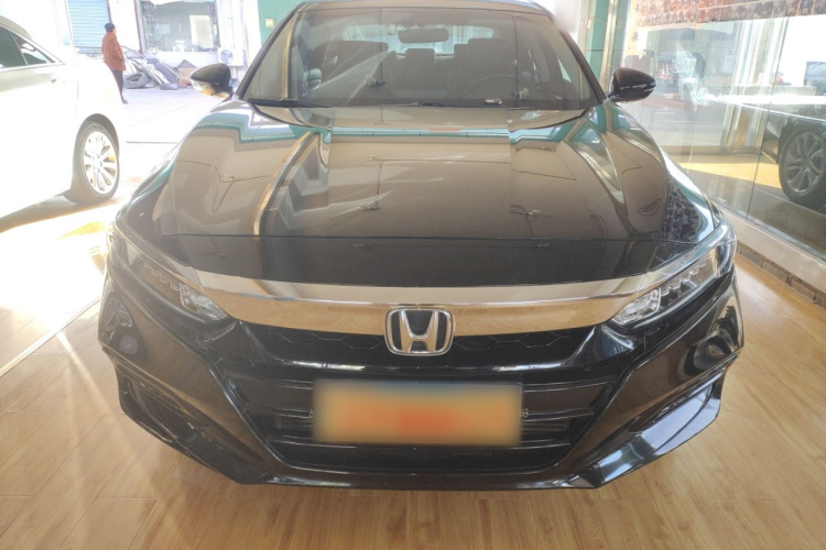 本田 雅阁 2018款 260TURBO 精英版 国VI车身外观2