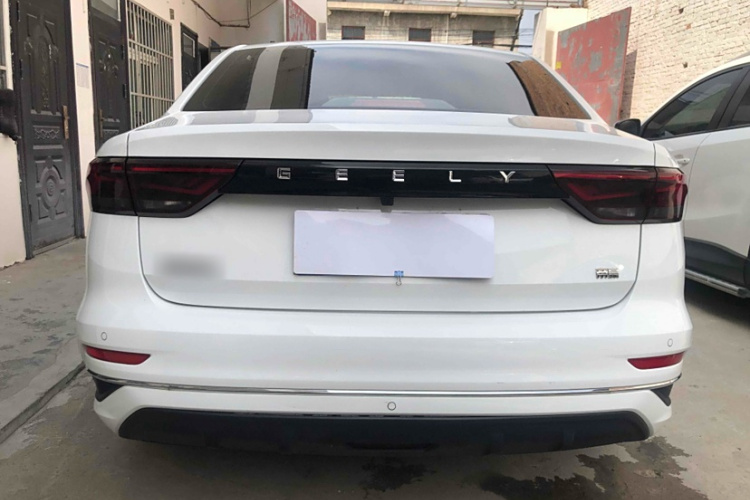 吉利汽车 帝豪 2023款 第4代冠军版 1.5L CVT豪华型车身外观6007