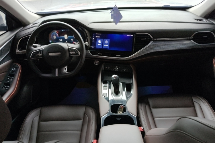 哈弗F7 2021款 1.5T 两驱i潮中控内饰7002