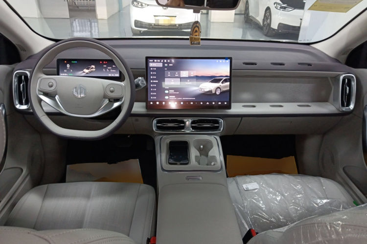 零跑汽车 零跑B01 2025款 550悦享版中控内饰7002