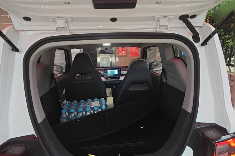 吉利银河 2025款 210km 熊猫骑士局部细节23