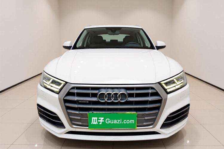 奥迪Q5L 2018款 45 TFSI 尊享时尚型 国V车身外观2