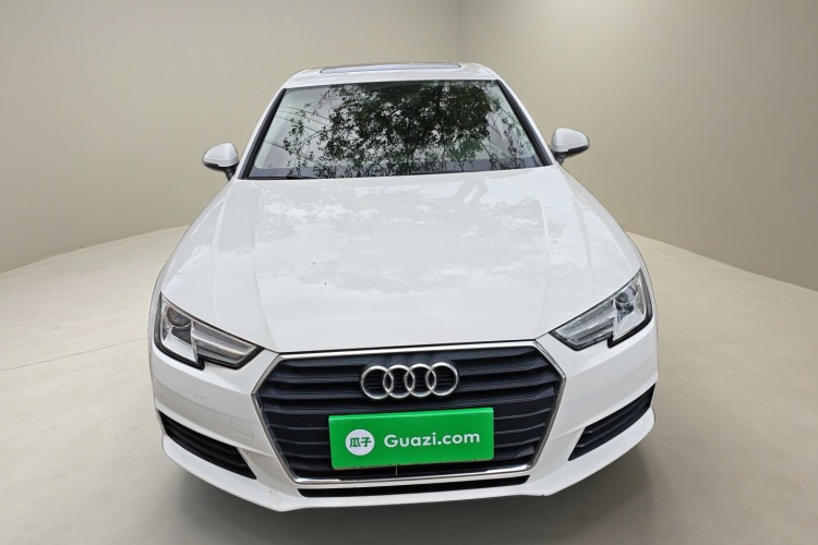 奥迪A4L 2017款 40 TFSI 进取型车身外观2