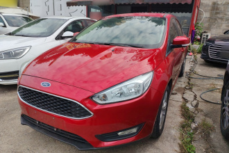 福特 福克斯 2015款 两厢 1.6L 自动舒适型