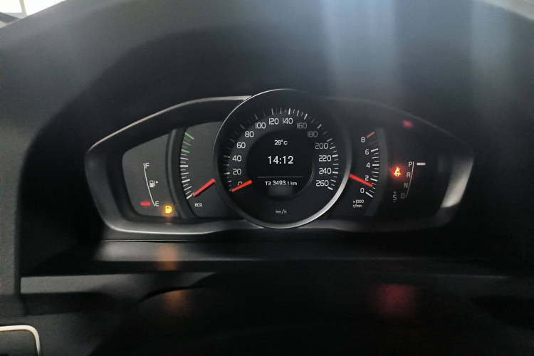 沃尔沃S60 2014款 S60L 2.0T 智远版局部细节14