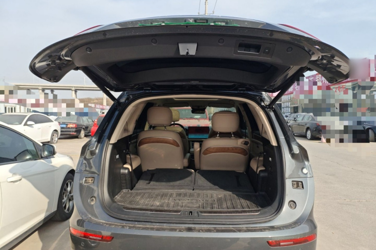 鸿蒙智行 问界M7 2022款 1.5T 后驱舒适版机舱底盘23