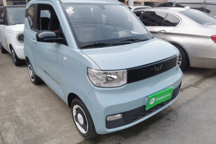 五菱汽车 宏光MINIEV 2022款 自在款 磷酸铁锂车身外观3