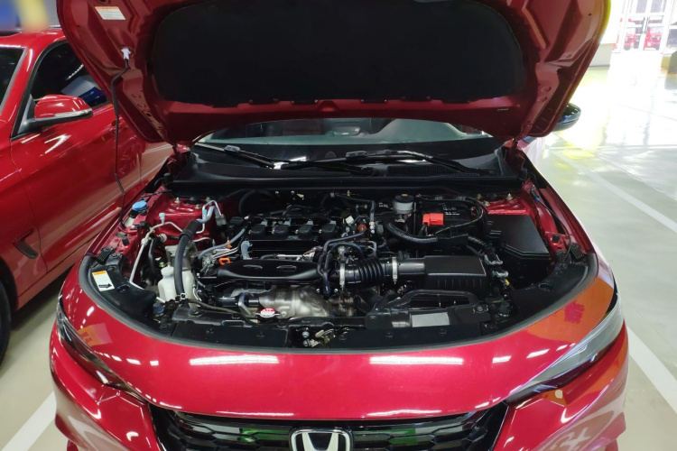 本田 型格 2023款 HATCHBACK 240TURBO CVT幻夜·尊享版机舱底盘24