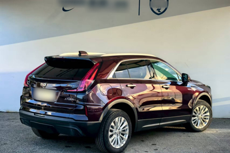 凯迪拉克XT4 2024款 改款 25T 两驱都会型车身外观6004