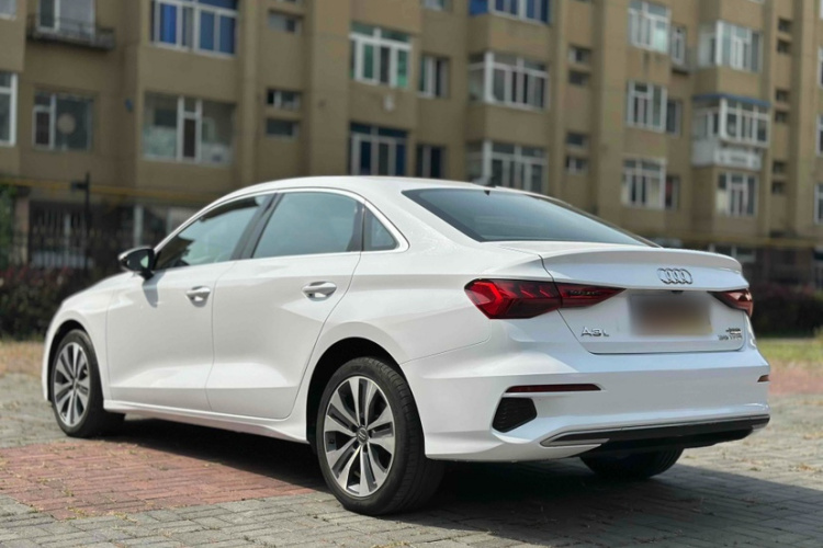 奥迪A3 2021款 A3L Limousine 35 TFSI 进取致雅型车身外观6004