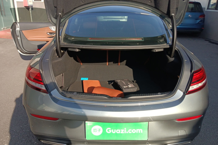 奔驰C级(进口) 2020款 C 260 轿跑车局部细节23