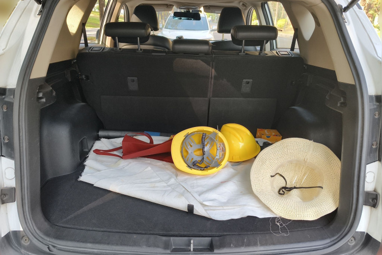 比亚迪 宋 2016款 盖世版 1.5TID 自动精英型局部细节23