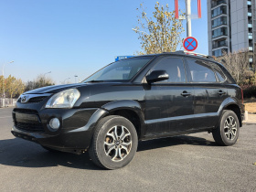 现代 途胜 2013款 2.0L 手动两驱时尚型