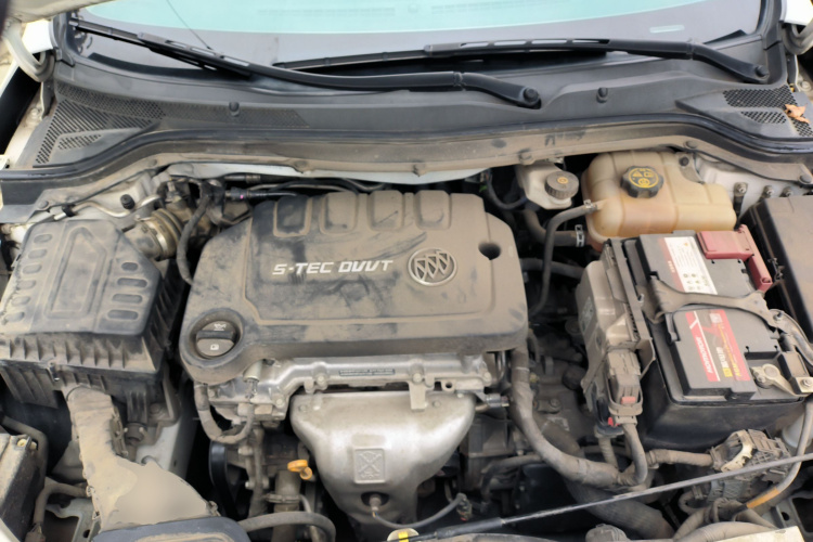 别克 英朗 2021款 改款 典范 1.5L 自动精英型机舱底盘24