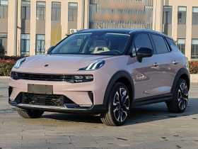 领克06 2021款 1.5T Shero粉色特别版