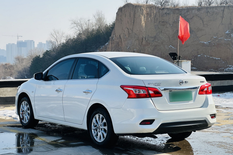 日产 轩逸 2021款 经典 1.6XL CVT豪华版车身外观6003