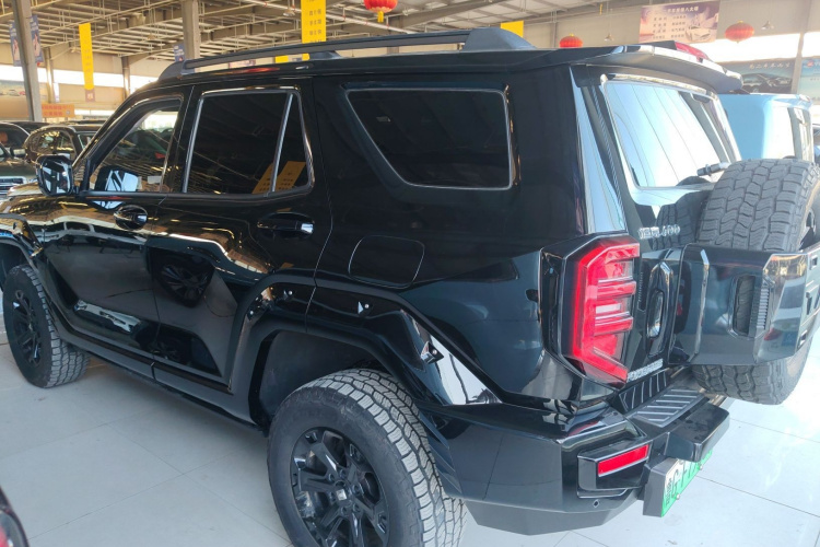 坦克400新能源 2024款 Hi4-T 越野版车身外观4