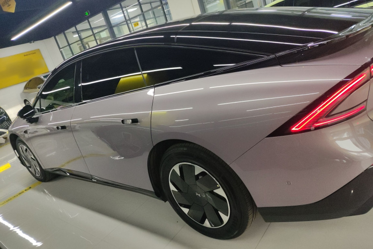 小鹏P7+ 2024款 长续航 Max车身外观4