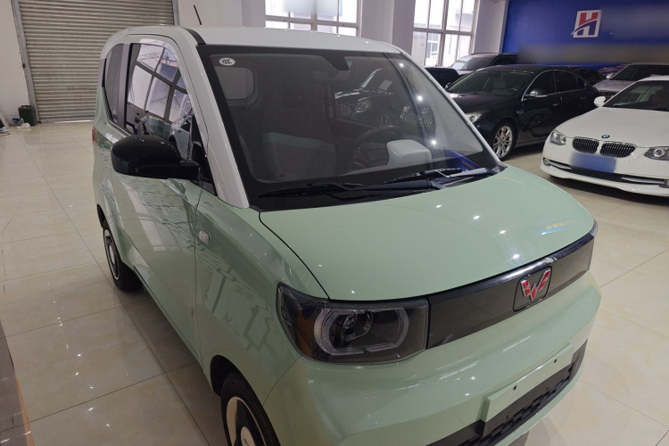 五菱汽车 宏光MINIEV 2022款 马卡龙臻享款 磷酸铁锂车身外观3