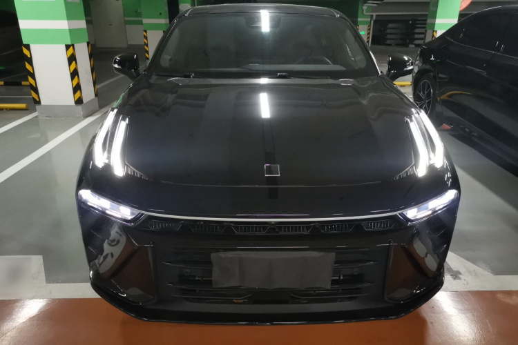 领克03 2025款 2.0TD DCT冠军版Pro车身外观2