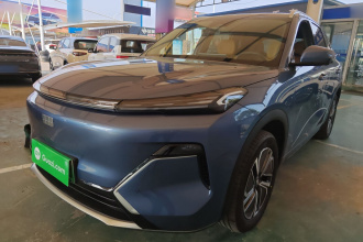 吉利银河 银河星舰7 EM-i 2025款 120km 领航版