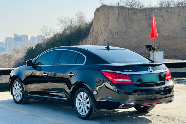 别克 君越 2013款 2.4L SIDI精英舒适型车身外观6007