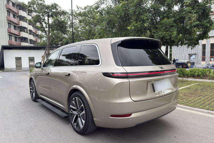 理想汽车 理想L9 2024款 Ultra车身外观6008