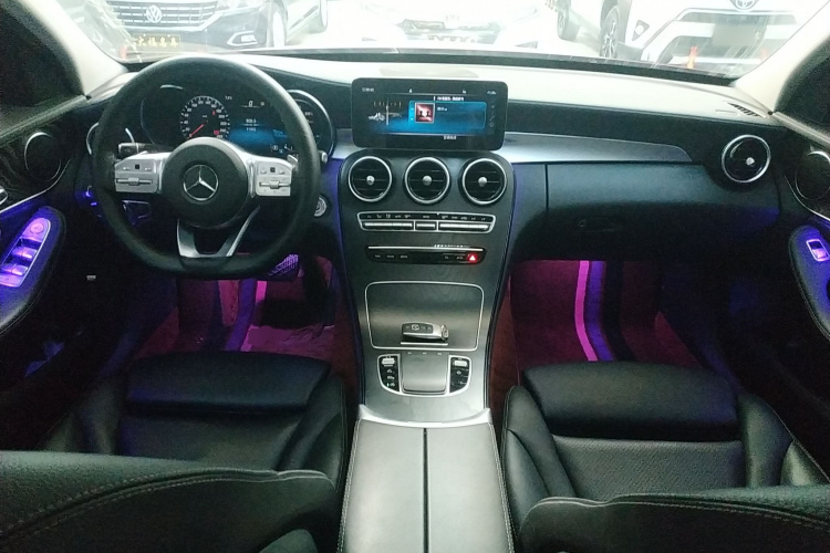 奔驰C级 2020款 改款 C 200 L 时尚型运动版中控内饰12