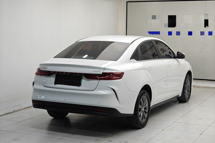 吉利几何G6 2022款 480 新智型车身外观6005