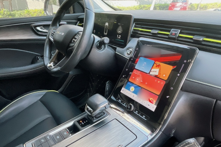 荣威RX5 2021款 PLUS 330TGI 自动国潮智臻版中控内饰7002