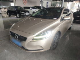 沃尔沃V40 2018款 T3 智逸版