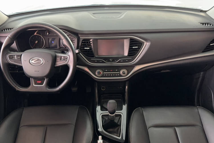 陆风X2 2017款 1.6L 手动铂锐版中控内饰7003