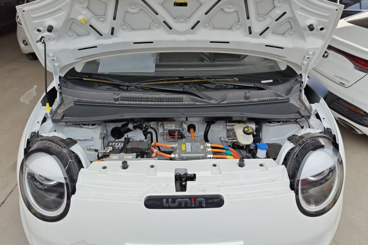 长安启源 长安Lumin 2024款 130km 清悦款机舱底盘24
