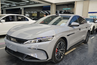 比亚迪 汉 2025款 EV 701KM激光雷达智驾型