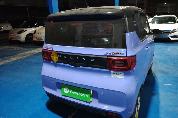 五菱汽车 宏光MINIEV 2022款 马卡龙时尚款 三元锂车身外观6