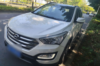 现代 胜达 2015款 2.0T 自动两驱智能型 5座