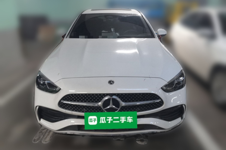 奔驰C级 2023款 C 200 L 运动版车身外观2
