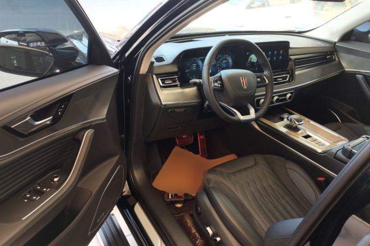 红旗HS5 2023款 2.0T 旗享Pro版中控内饰20