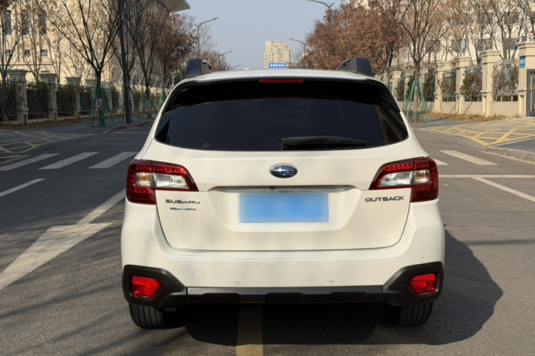斯巴鲁 傲虎 2016款 2.5i 豪华导航版车身外观6009
