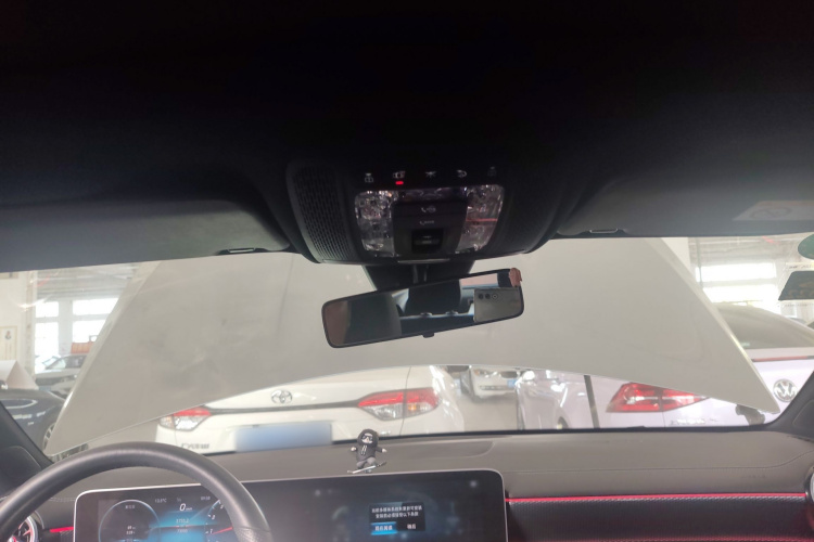 奔驰A级 2020款 改款 A 200 L 运动轿车时尚型中控内饰22